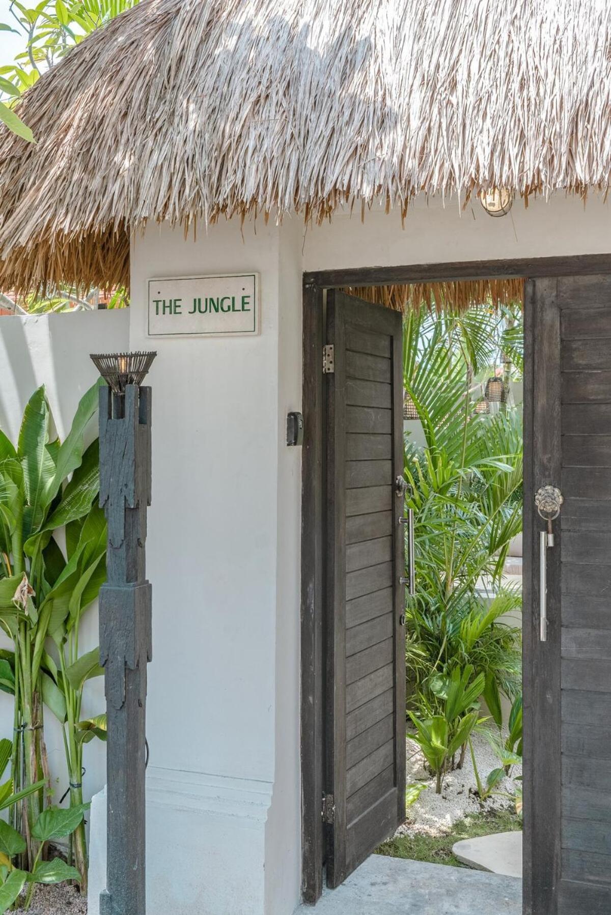 The Jungle - Luxurious & Tropical Concept - 3Br - Central Canggu Екстер'єр фото